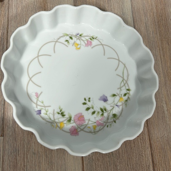 Stafford 1986 Porcelain Meadow Flowers Pie Plate Quiche Dish Ovenware Porcelain - Picture 3 of 11